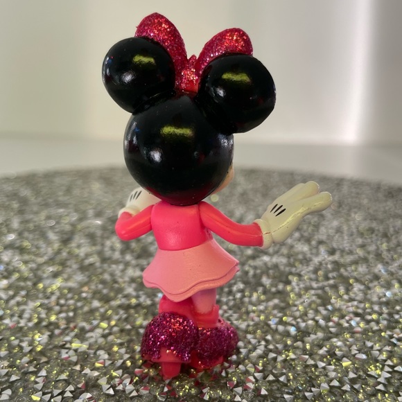 Minnie Mouse Figurine - Picture 2 of 11